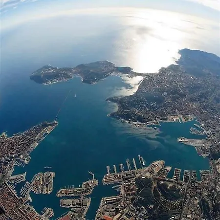 Independant - - Les Routes דירה טולון